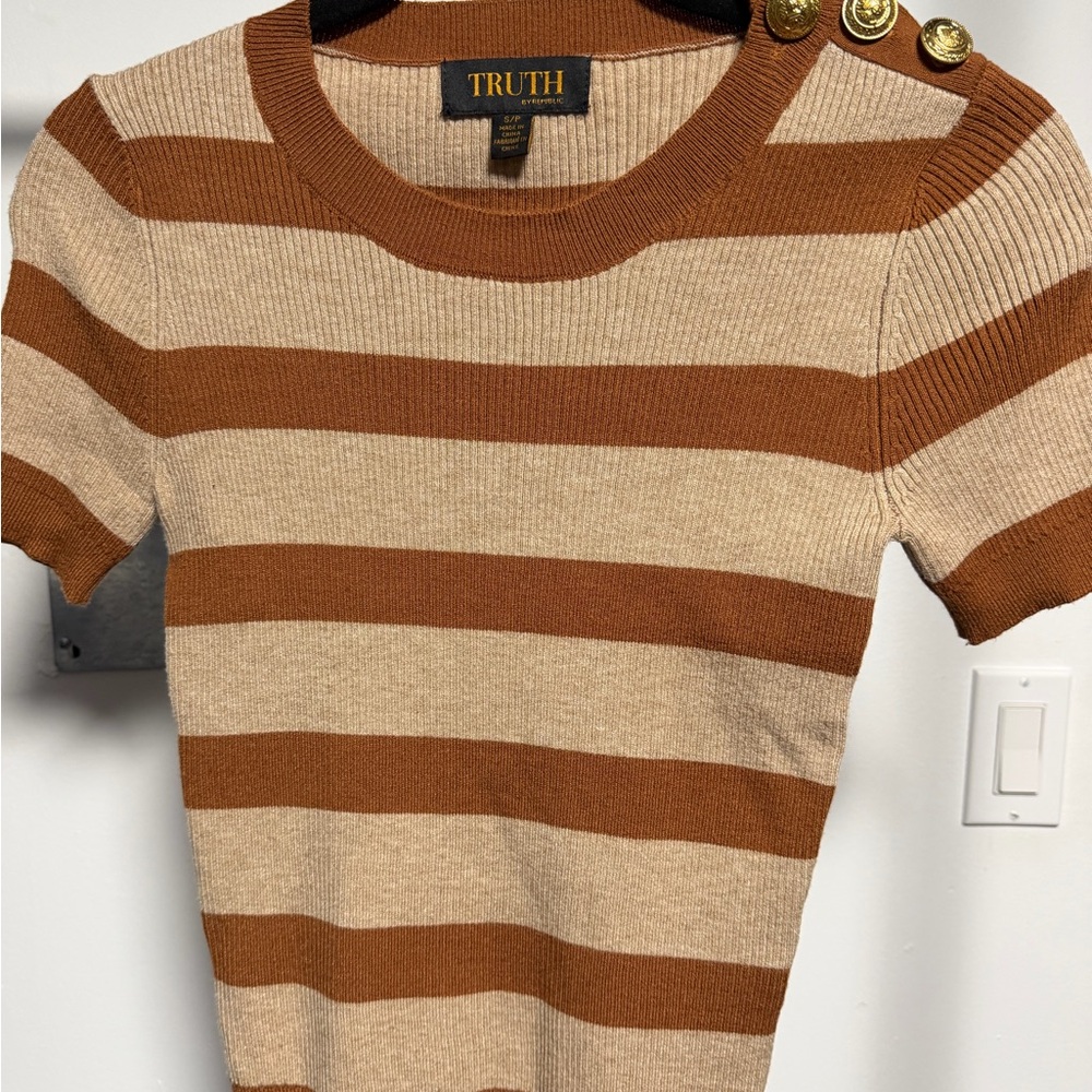 Truth Women's Short Sleeve Striped Top in Tan and Brown